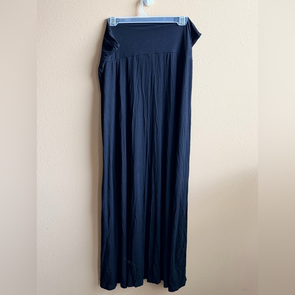 Elegant Black Maxi skirt